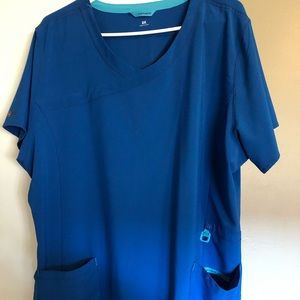 Women’s Carhartt Scrub Set